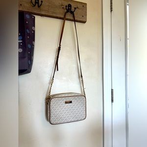 Barley used too small of a purse for me